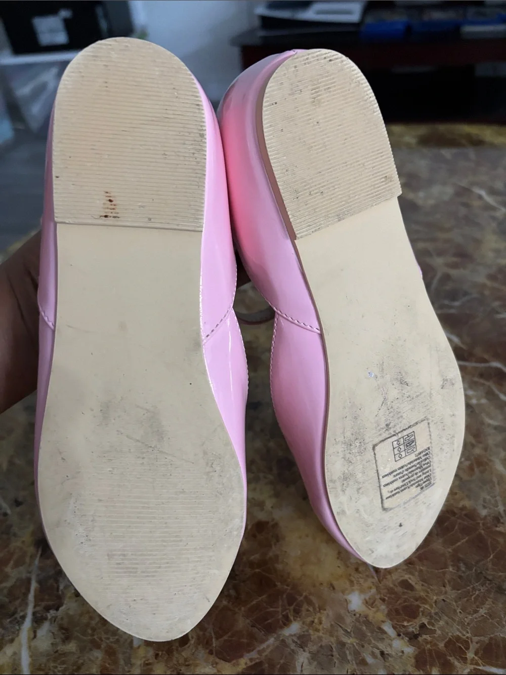 Janie and Jack Pink Patent T-Strap Flats with Hot Pink Heart, size 4y